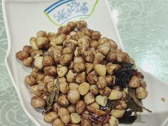 有故事的花生米-良师门滨海人家·海鲜·家常菜(滨海城店)
