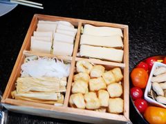 豆制品大荟萃-番食园鲜食火锅(高新店)