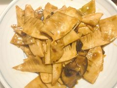 -小吊梨汤·北京菜·烤鸭(王府井银泰in88店)