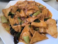 -何适山庄 ·可团建(水长城P2停车场店)