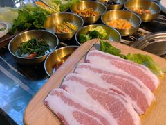 -金一味烤肉餐厅(新首尔旗舰店)
