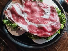 -老牌坊云南鱼豆花火锅(哈西万达店)