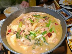 鱼杂炖豆腐-好嫂子酱猪手•农家菜(华远坊店)