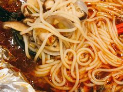 锡纸花甲米线-辣妹子麻辣烫