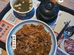 招牌和味牛肉饭-吉野家(成都时代奥莱店)