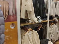 -优衣库(东莞汇一城店)