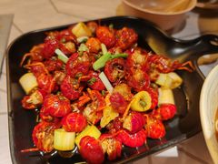 -巴厘龙虾·榜首油焖大虾(音乐学院·沿江酒馆店)