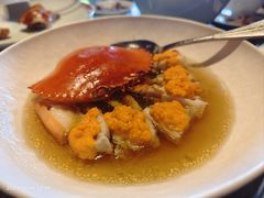 鸡油花雕蒸三门蟹-杭州西子湖四季酒店·金沙厅