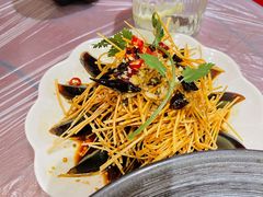 -肥肥虾庄·金牌油焖大虾(汉口城市广场店)