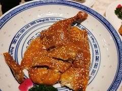 -香港百合居(LCM置汇旭辉广场店)