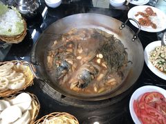 -姥家大锅台水库渔家
