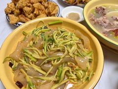 麻汁拉皮-渔记熏肉大饼