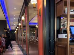 -新白鹿餐厅(百联中环店)