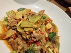 -吃饭皇帝大(长宁龙之梦店)