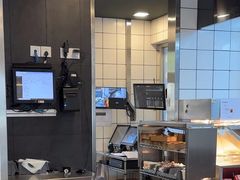 -麦当劳(花桥得来速店)