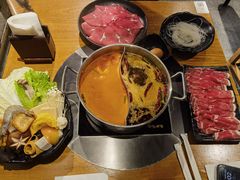 -呷哺呷哺 黄金牧场 (中发百旺店)
