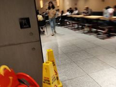 -麦当劳(湖滨路店)
