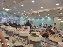 自助取餐区-咕叽咕叽回转自助小火锅(南京商厦店)