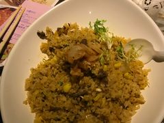 -百威KTV(恒福路店)