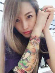 染发前的发色（灰紫色洗褪后的颜色，偏米色）-MY HAIR ARDOR