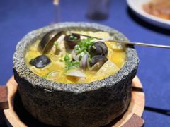 家烧石锅豆腐-维园悦谱·海派家常菜(乌鲁木齐南路店)