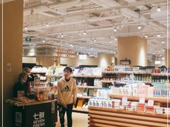 -七鲜超市(瑞虹天地太阳宫店)