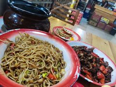 -老三样·美食研究中心(世贸路店)