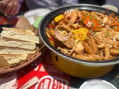-多嘴超级肉蟹煲(中街恒隆故宫店)
