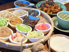 -包整·丝娃娃(一览甲秀楼风景店)