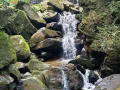 -藏龙百瀑风景区