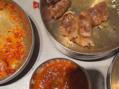 -草家酱蟹炭火烤肉店(珲春南路一店)