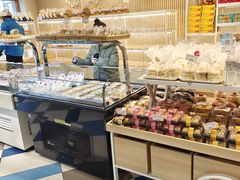 -85度C(生甜甜圈研究工坊·上海局门店)