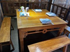 -头上红煨盐鸡乡村食府