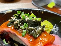 皮蛋三文鱼寿司-昊·来了寿司(泡桐树店)