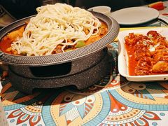 -楼兰古丽·新疆拌面·清真(华阳城店)