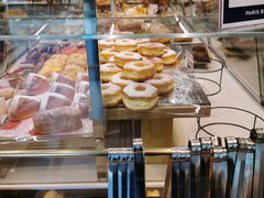 面包甜点陈列柜-巴黎贝甜(五月花广场店)