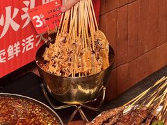 -何师烧烤Pro ·江湖川菜·小龙虾·精酿啤酒(太古里旗舰店)