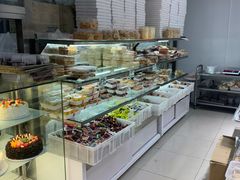 面包甜点陈列柜-幸福蛋糕坊(金顶街店)