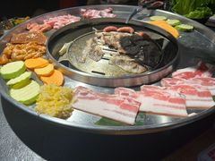 -哈哈碳都·牛肋条无限自助烤肉(宝龙店)