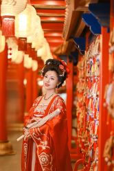-支流映画摄影·汉服妆造跟拍(本宫来了银泰店)
