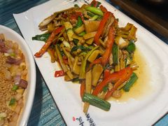 -自游人·美食一楼·地道徽菜(三十年名店)