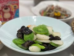 青笋炒马蹄-南拳十三姨·潮汕砂锅粥·粤菜(西单大悦城店)