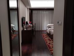 -天下凤凰大酒店