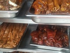 -老鼎万春卤菜(五代传承创始老店)