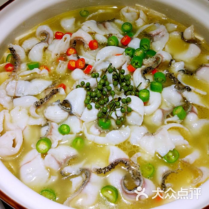 青椒鱼的做法 川菜图片