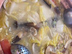 -阿婆情腊排骨火锅(金虹路店)