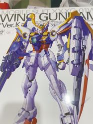 -逝水玩具折扣店