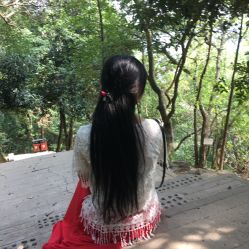 -潮沙龙剪发烫发染发