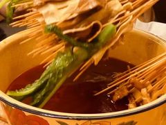 -拈签一笑黄牛肉辣卤串串
