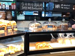 面包甜点陈列柜-麦田工坊(月湖店)